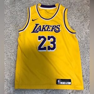 Lakers 20/21 Lebron James #23 yellow jersey